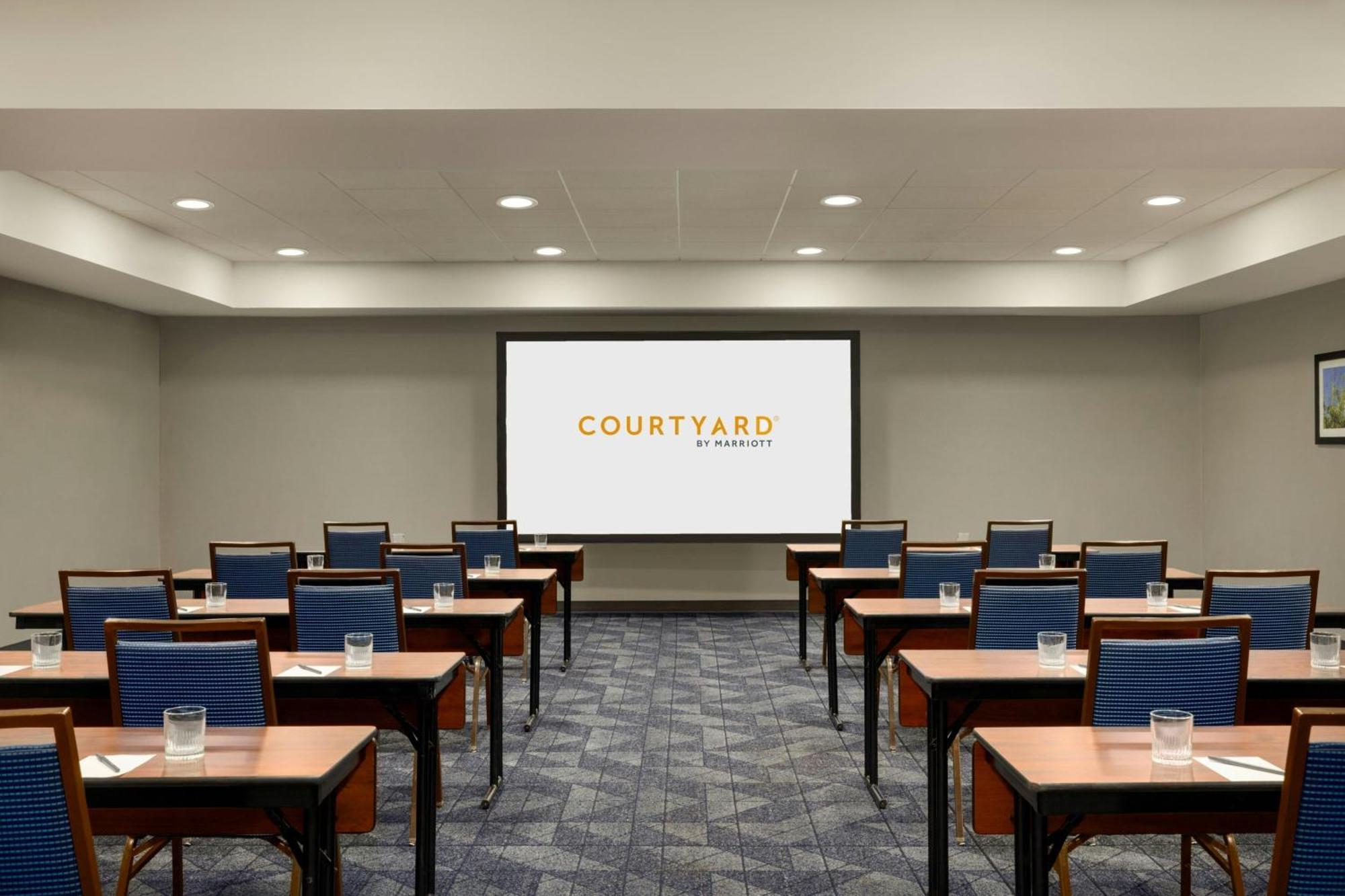Courtyard Hotel