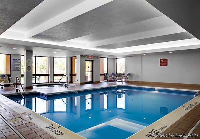 Courtyard Hotel 3*